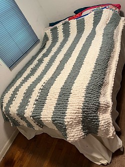 Gray & white blanket